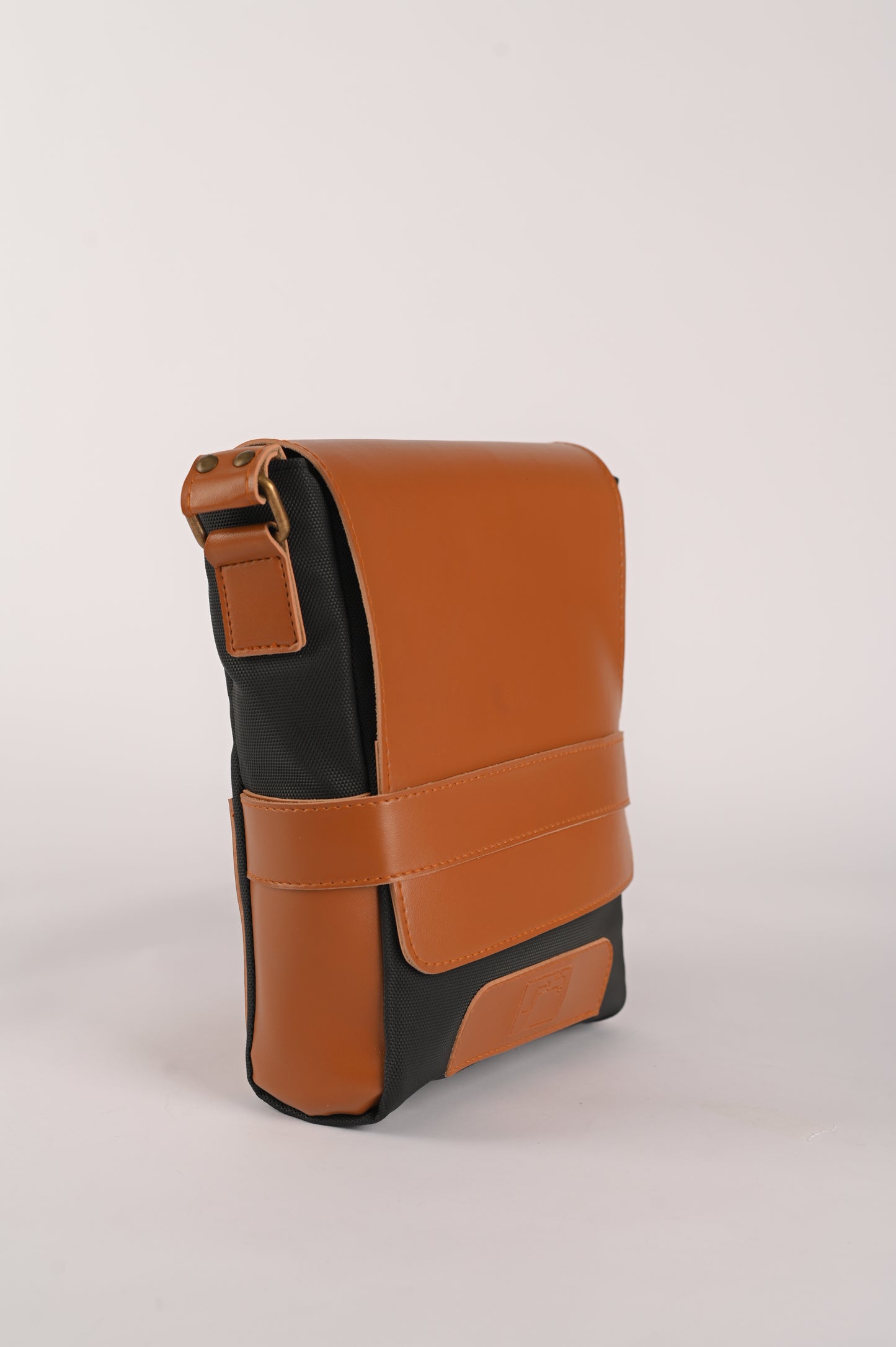 Cherm Messenger - Mustard and Black - Limited Edition