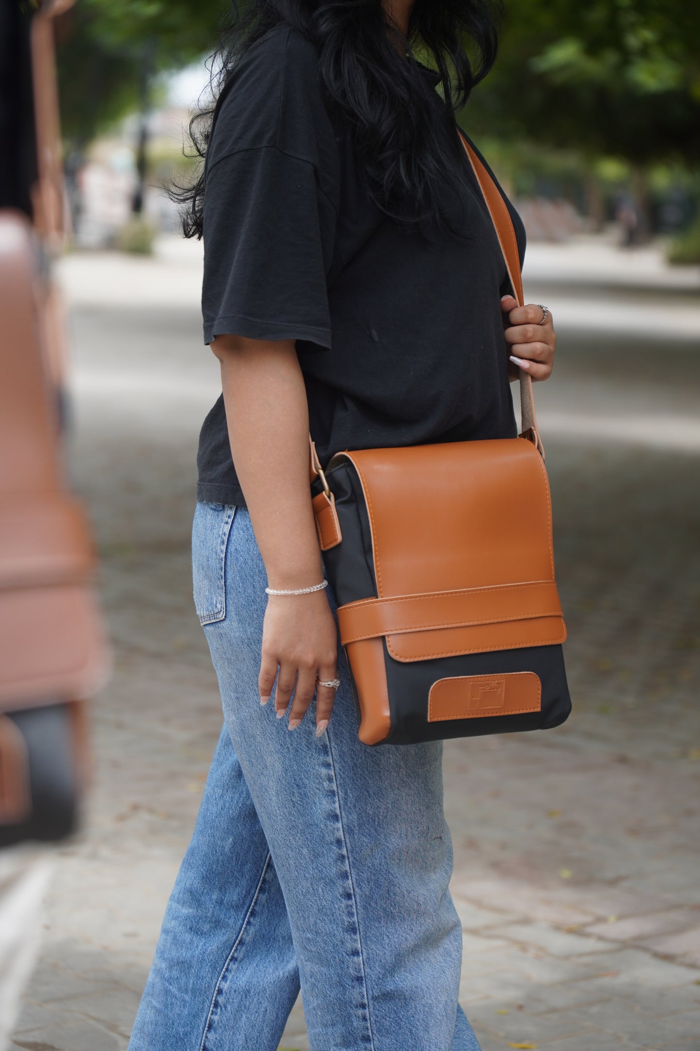 Cherm Messenger - Mustard and Black - Limited Edition
