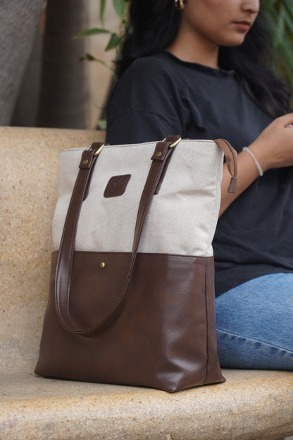 Tote-ally Cherm - Brown and Beige