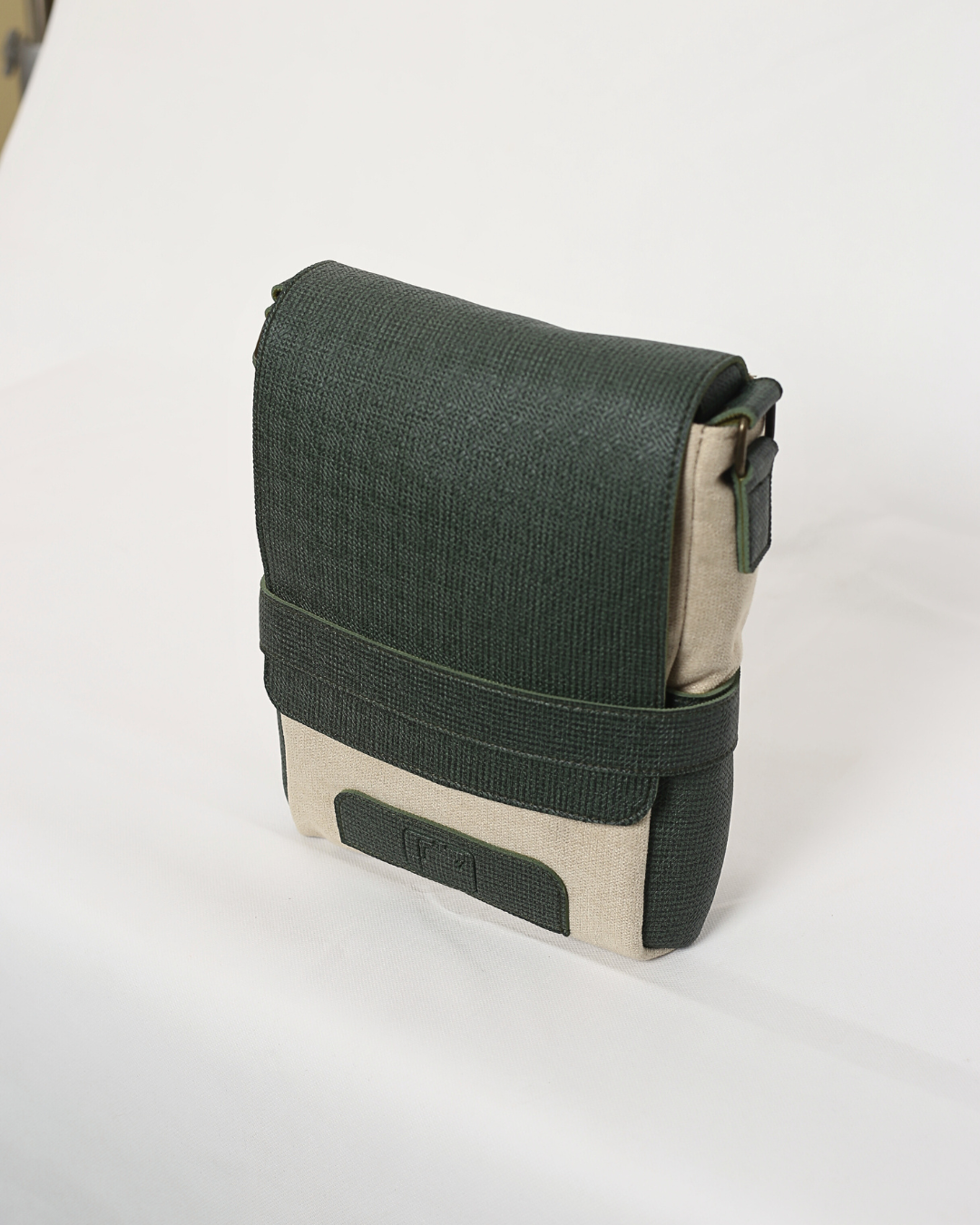 Green & Beige  Messenger Bag | Crossbody Bag