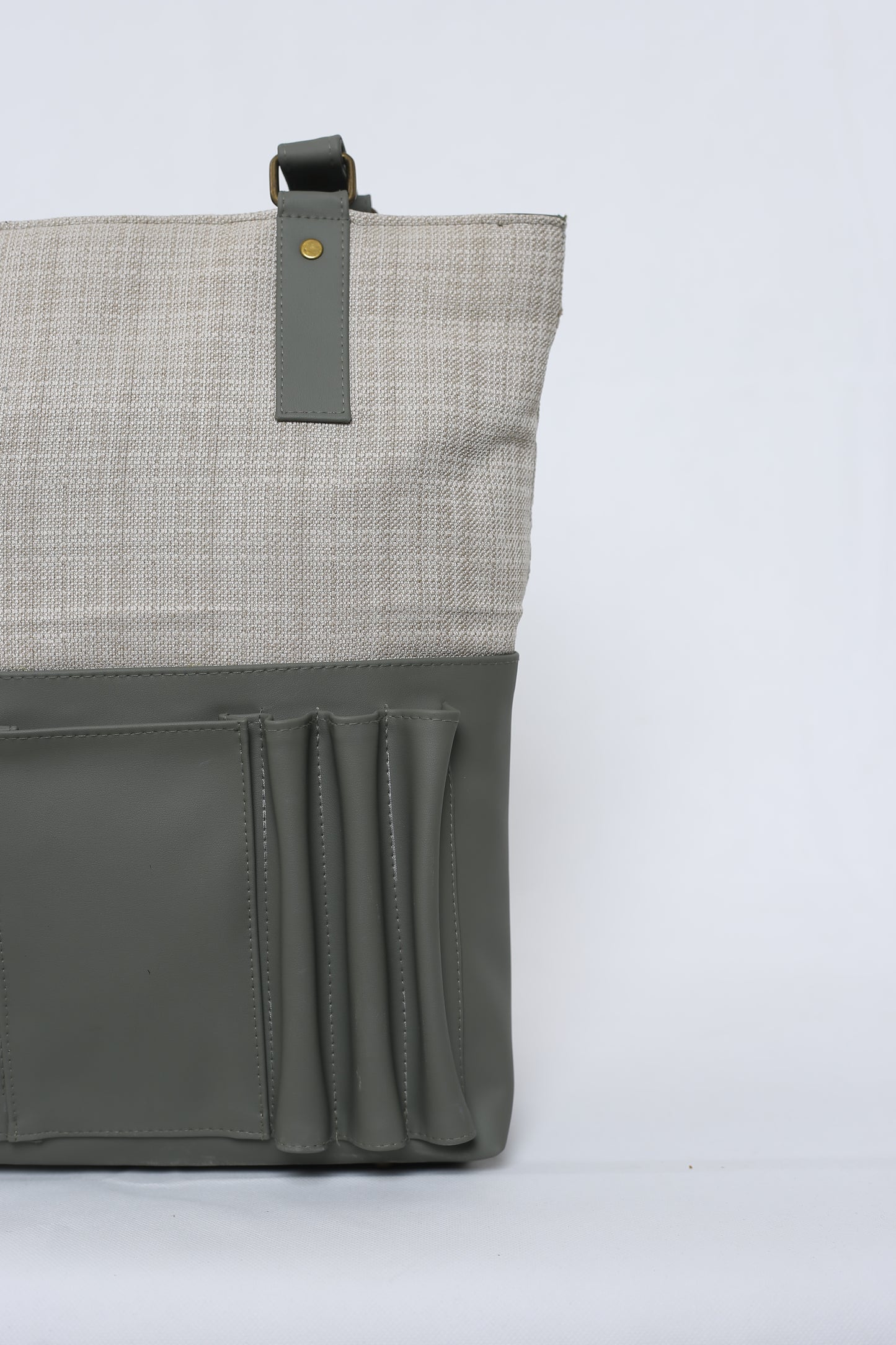 Tote-ally Cherm - Green & Beige