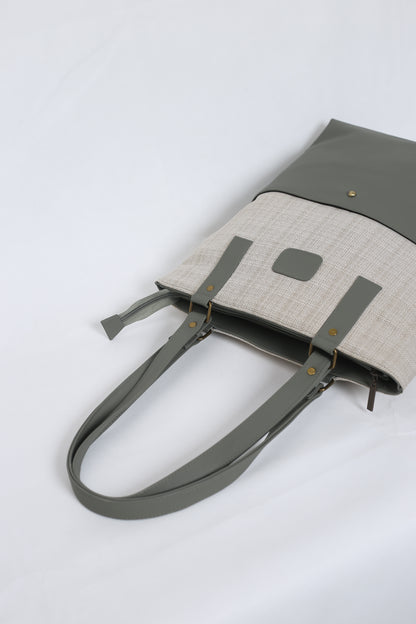 Tote-ally Cherm - Green & Beige