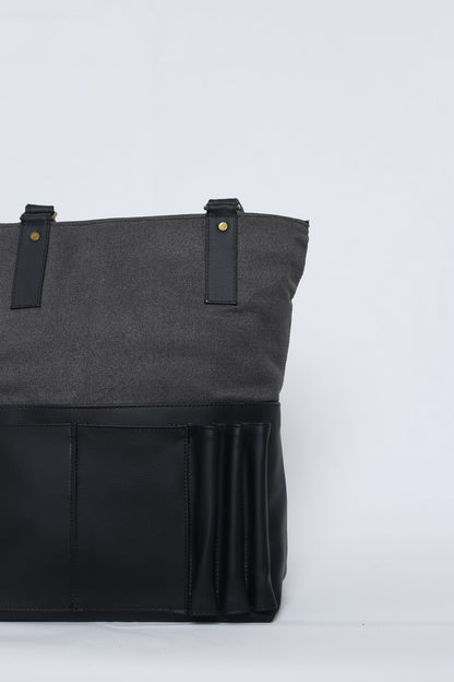 Tote-ally Cherm - Black & Grey
