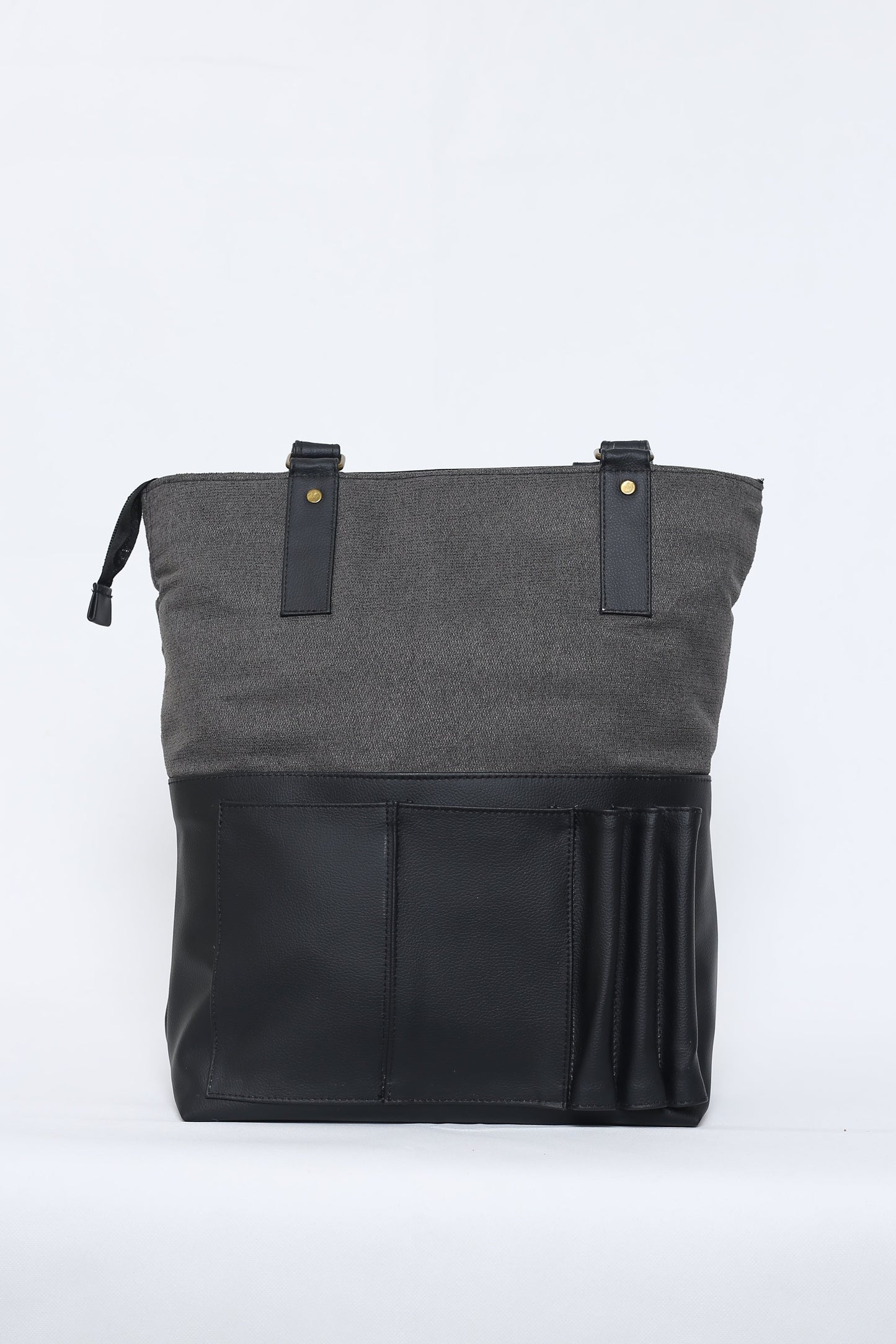 Tote-ally Cherm - Black & Grey