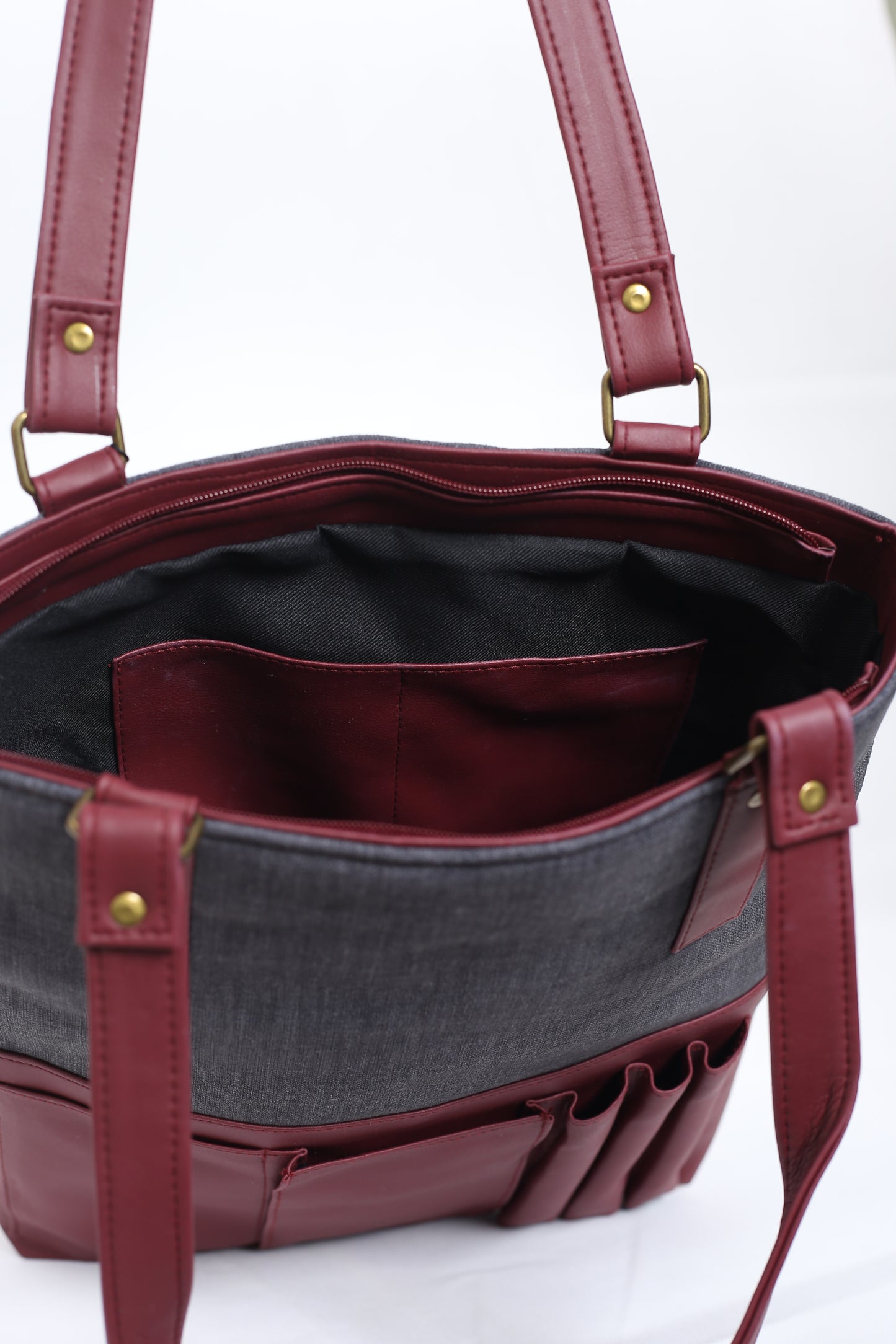 Tote-ally Cherm - Maroon & Grey