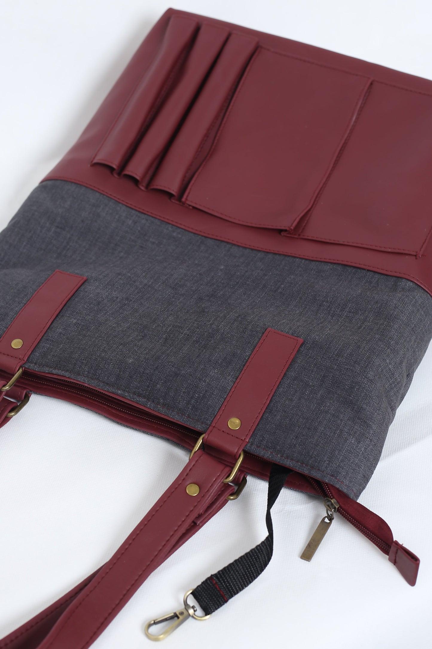 Tote-ally Cherm - Maroon & Grey